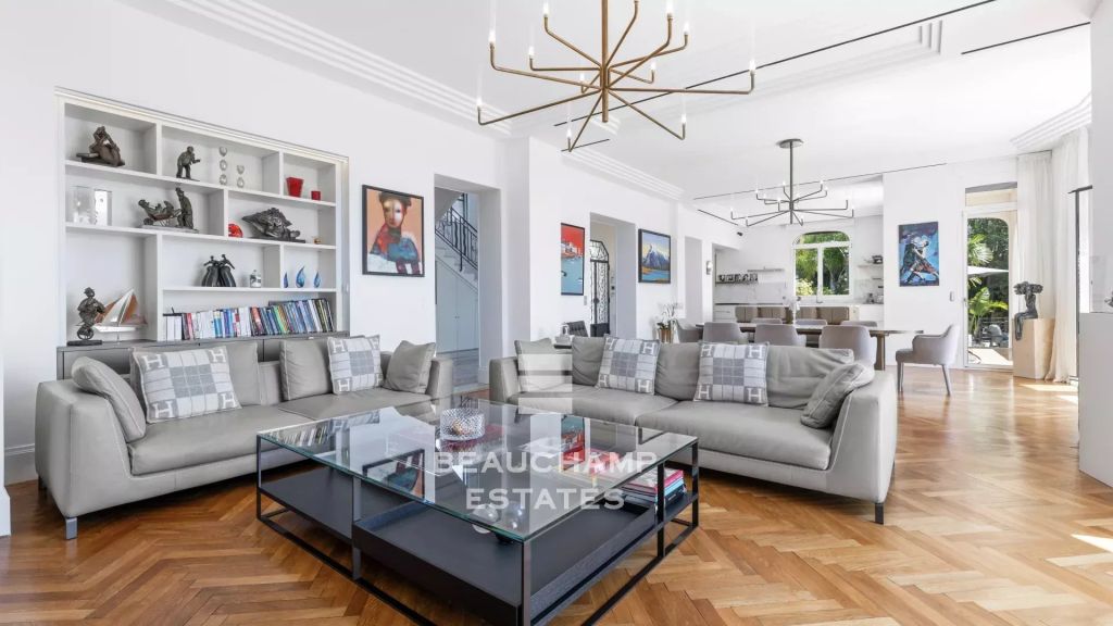 Belle Époque 7-bedroom villa with sea view – Basse Californie, Cannes