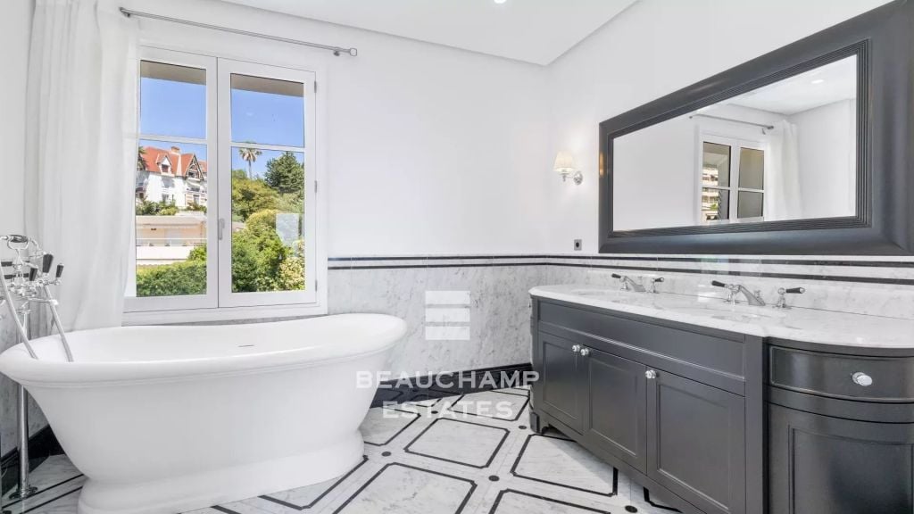 Belle Époque 7-bedroom villa with sea view – Basse Californie, Cannes