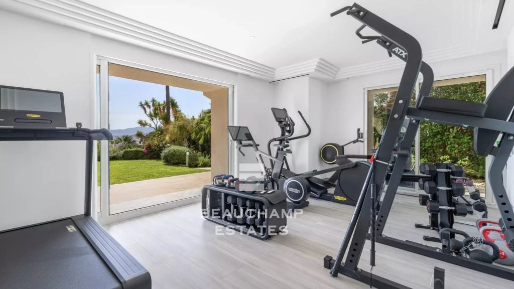 Belle Époque 7-bedroom villa with sea view – Basse Californie, Cannes