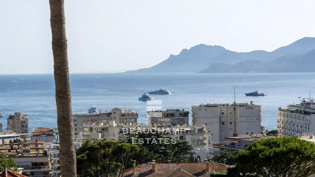 Belle Époque 7-bedroom villa with sea view – Basse Californie, Cannes