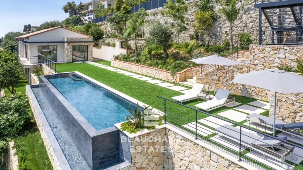 Contemporary 4-bedroom villa with panoramic sea views – Roquebrune-Cap-Martin