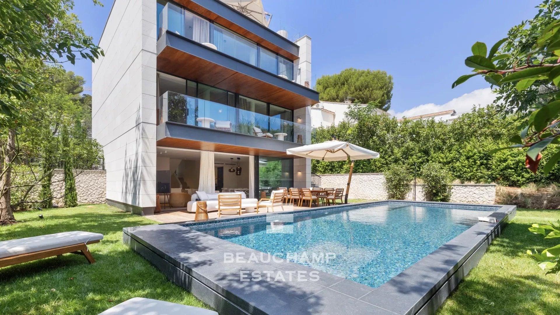 Contemporary 4-Bedroom Villa with Sea View – Saint-Jean-Cap-Ferrat Contemporary 4-Bedroom Villa with Sea View – Saint-Jean-Cap-Ferrat