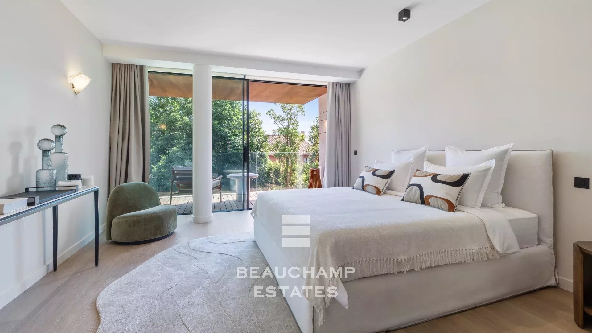 Contemporary 4-Bedroom Villa with Sea View – Saint-Jean-Cap-Ferrat Contemporary 4-Bedroom Villa with Sea View – Saint-Jean-Cap-Ferrat