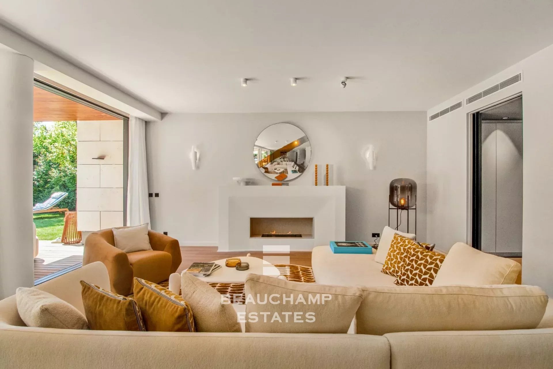 Contemporary 4-Bedroom Villa with Sea View – Saint-Jean-Cap-Ferrat Contemporary 4-Bedroom Villa with Sea View – Saint-Jean-Cap-Ferrat