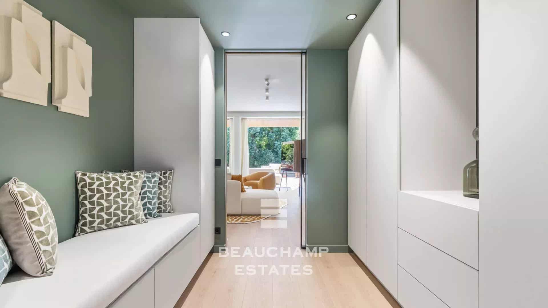 Contemporary 4-Bedroom Villa with Sea View – Saint-Jean-Cap-Ferrat Contemporary 4-Bedroom Villa with Sea View – Saint-Jean-Cap-Ferrat