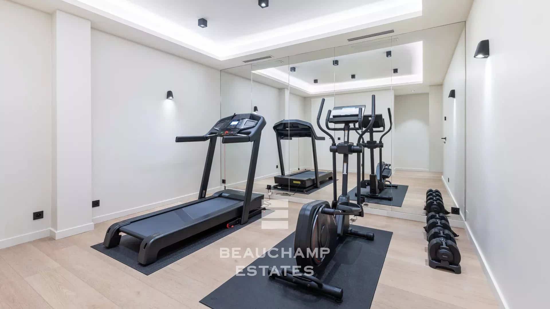 Contemporary 4-Bedroom Villa with Sea View – Saint-Jean-Cap-Ferrat Contemporary 4-Bedroom Villa with Sea View – Saint-Jean-Cap-Ferrat