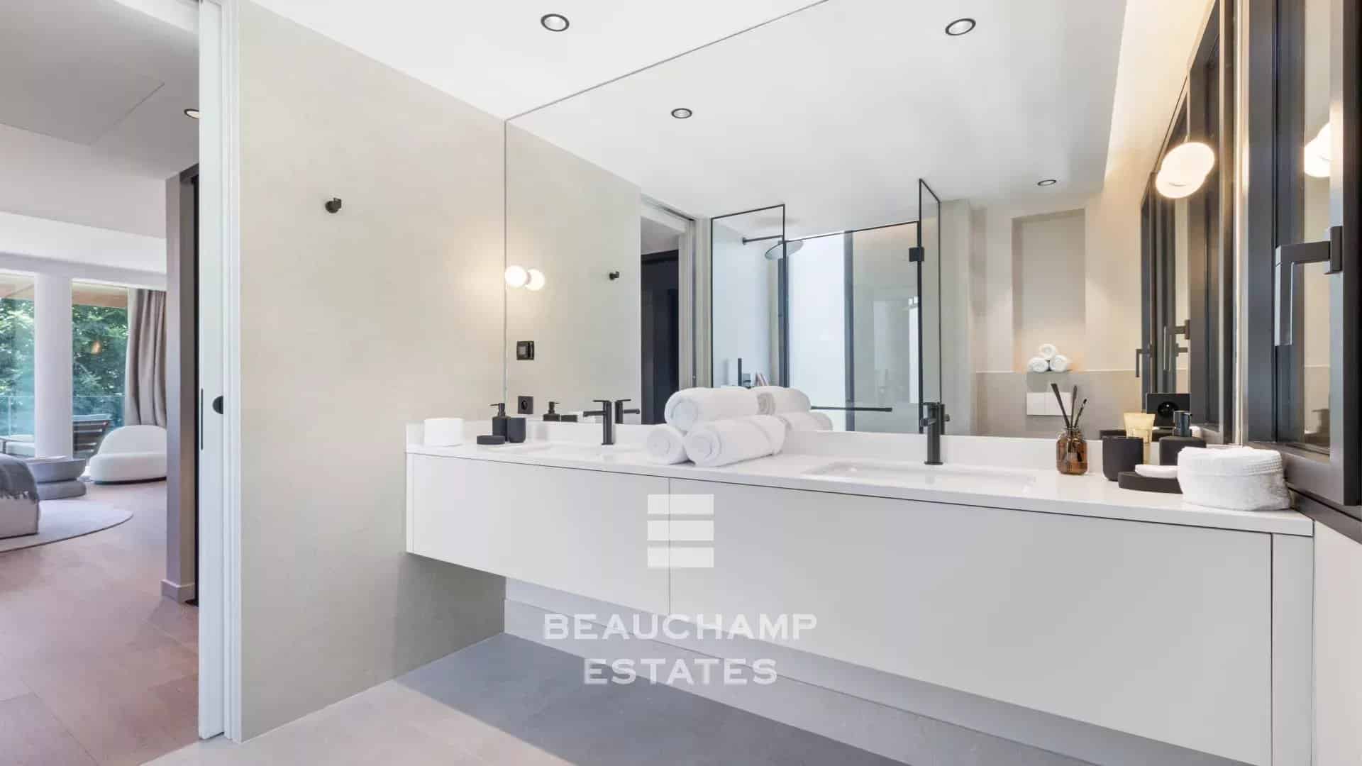 Contemporary 4-Bedroom Villa with Sea View – Saint-Jean-Cap-Ferrat Contemporary 4-Bedroom Villa with Sea View – Saint-Jean-Cap-Ferrat
