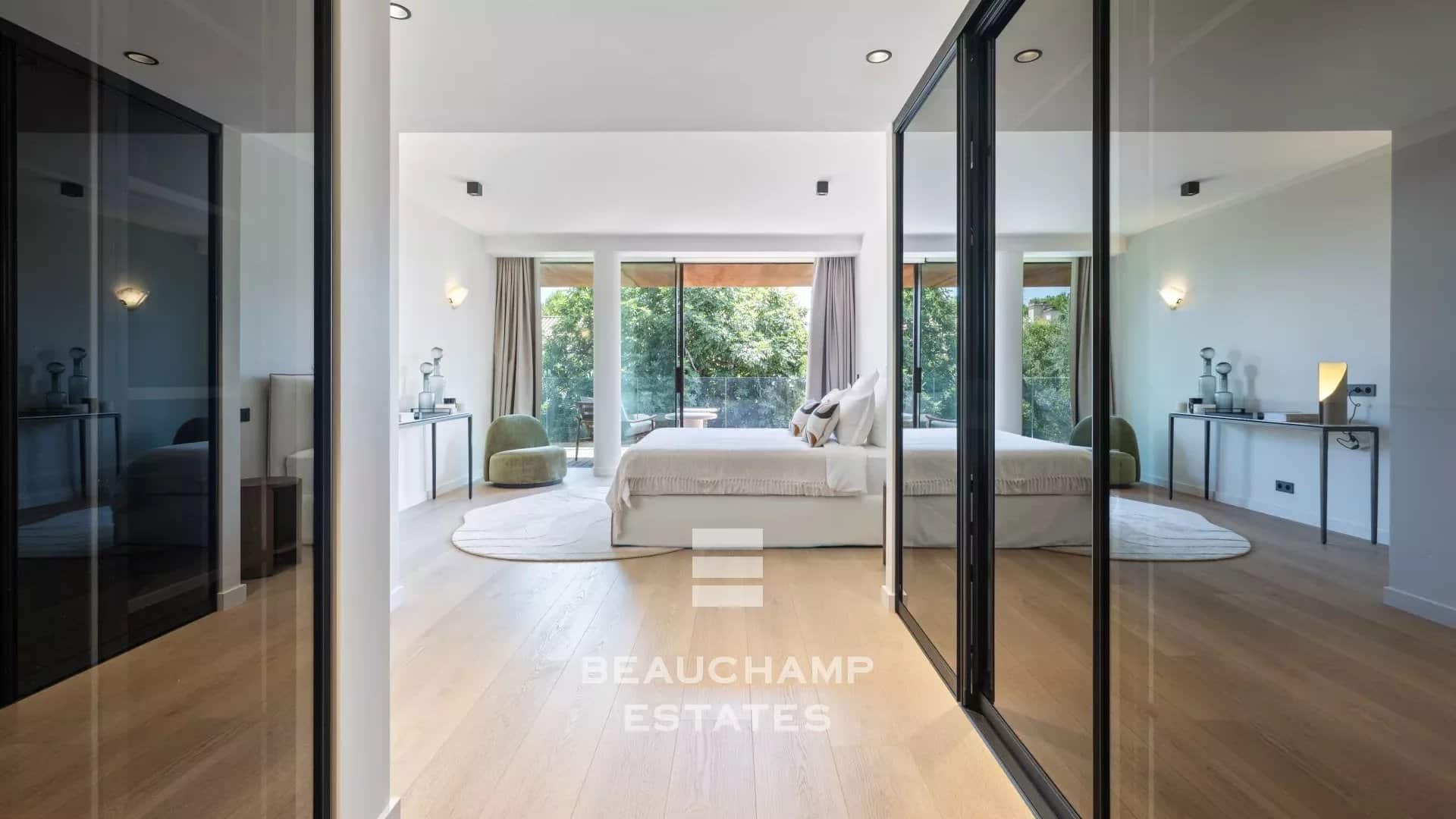 Contemporary 4-Bedroom Villa with Sea View – Saint-Jean-Cap-Ferrat Contemporary 4-Bedroom Villa with Sea View – Saint-Jean-Cap-Ferrat