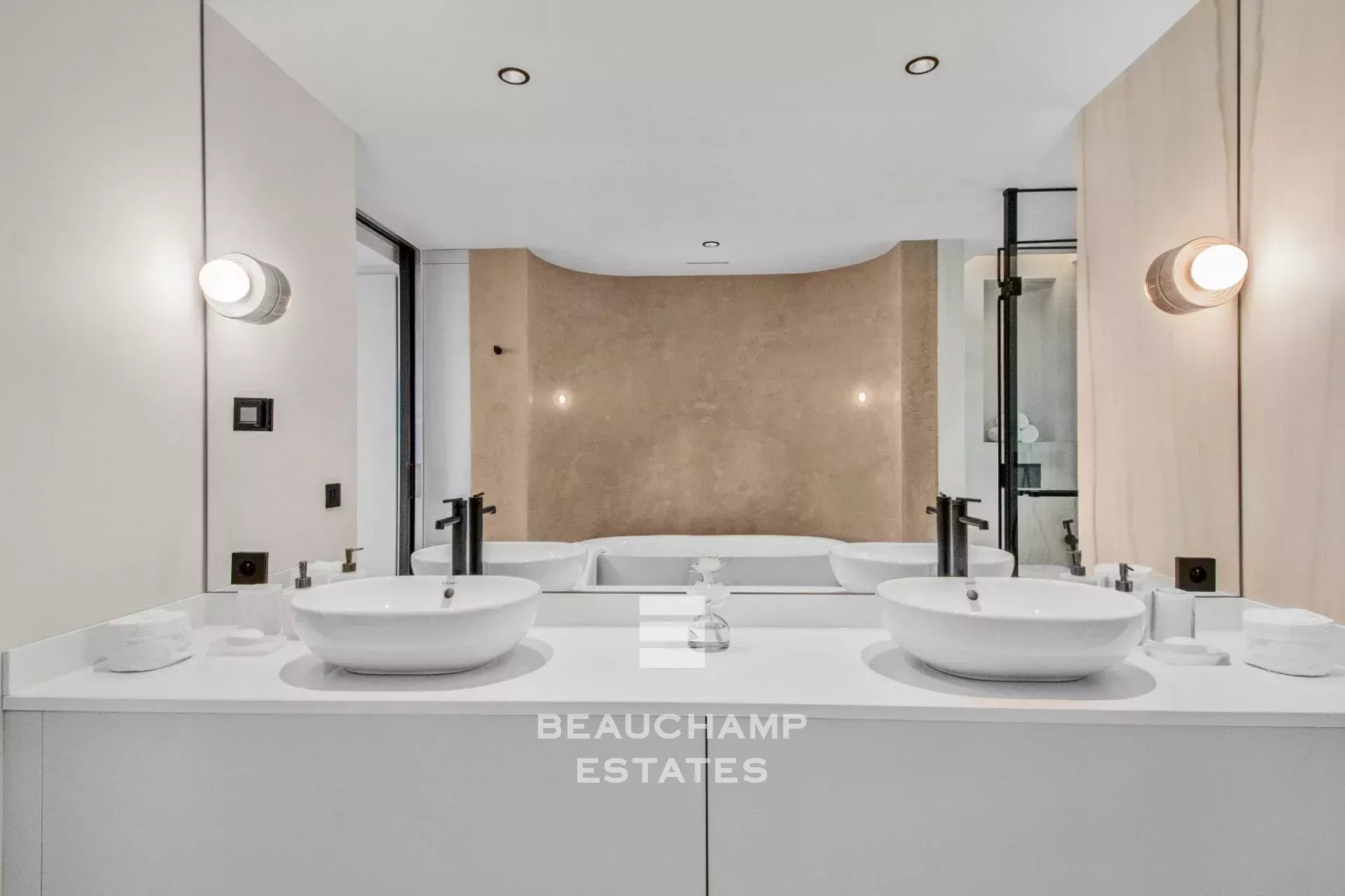 Contemporary 4-Bedroom Villa with Sea View – Saint-Jean-Cap-Ferrat Contemporary 4-Bedroom Villa with Sea View – Saint-Jean-Cap-Ferrat