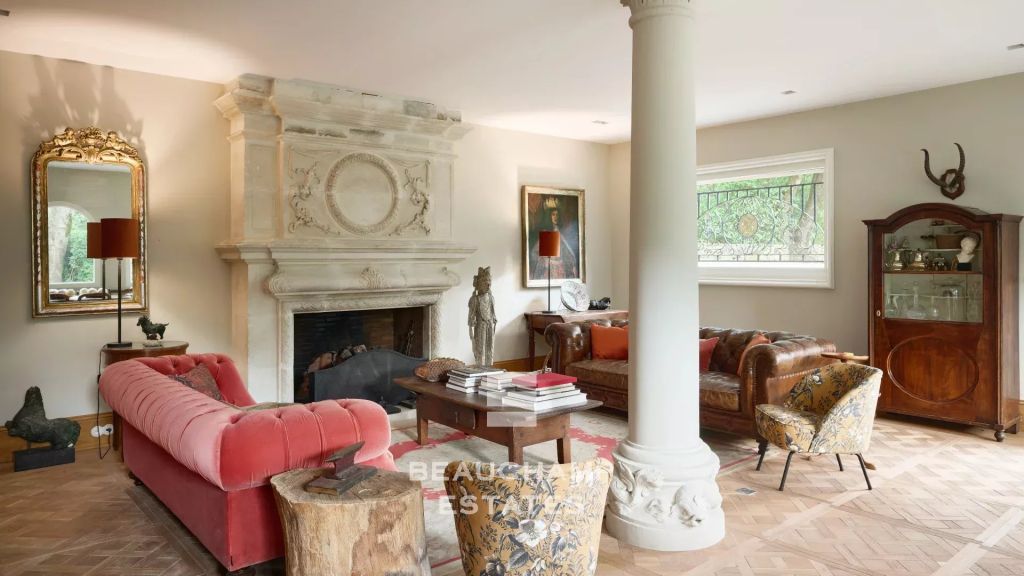 Exceptional 10-Bedroom Château in the Heart of a Preserved Estate – Lorgues