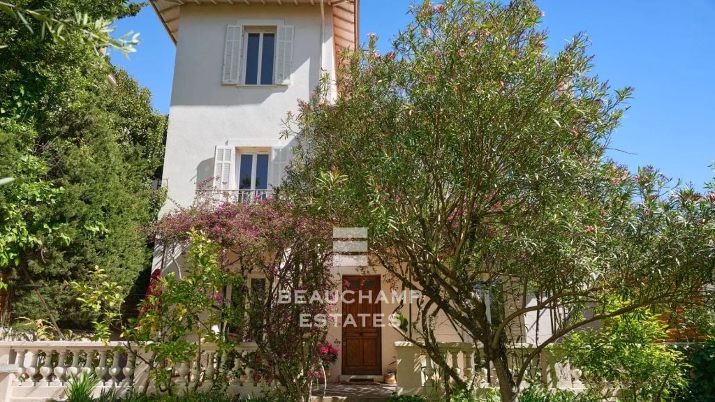 Family Belle Époque villa – 4 bedrooms – Cannes city centre