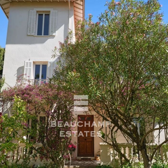 Family Belle Époque villa – 4 bedrooms – Cannes city centre