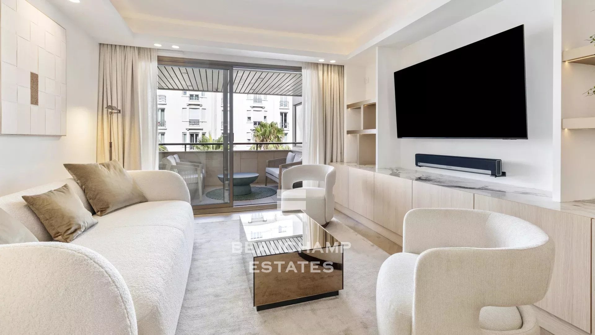 Élégant appartement de prestige 2 chambres en suite – Cannes Gray d’Albion, Croisette Luxury Renovated Apartment – Cannes Gray d’Albion, Cannes