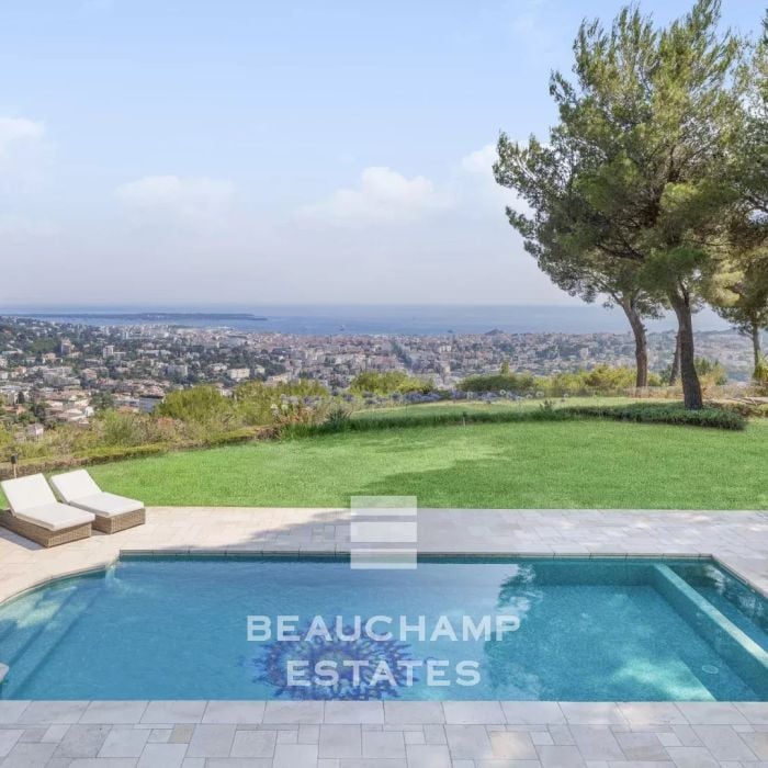 Provençal 5-Bedroom Villa with Panoramic Sea Views – Mougins