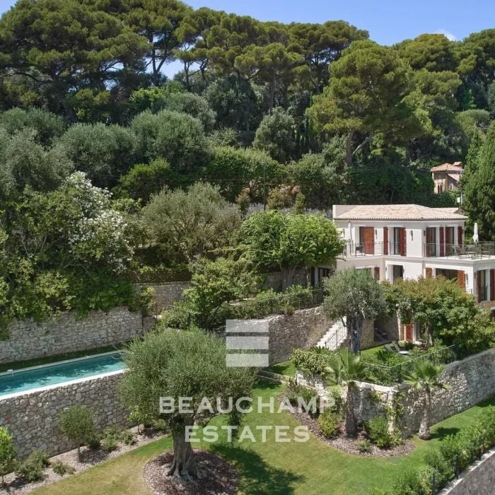 Saint-Jean-Cap-Ferrat – 4-bedroom villa with sea view