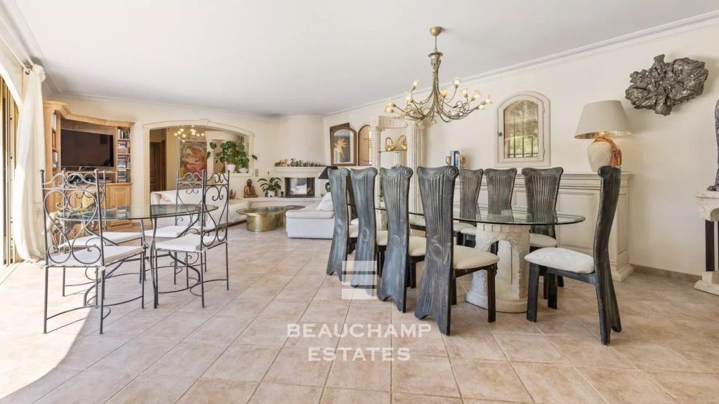 Single-storey 4-bedroom villa with panoramic views – Cabris