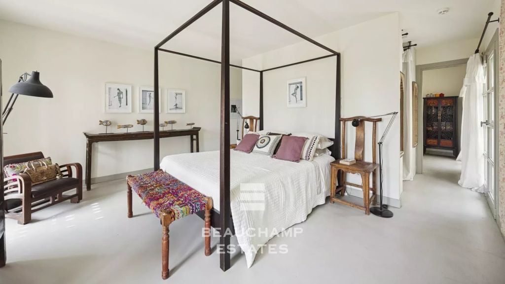 Stone Provençal property with 5 bedrooms and sea view – Grasse