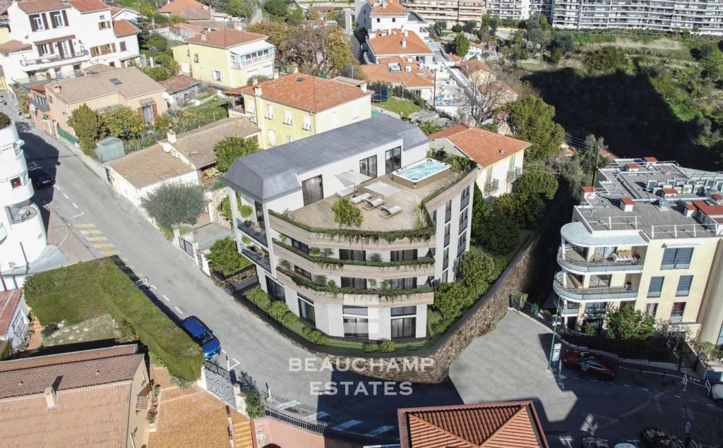 6-Bedroom Penthouse with Panoramic Sea Views – Beausoleil