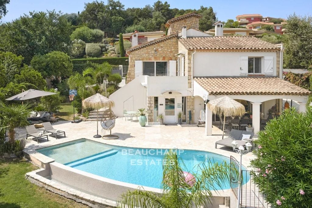 Charming 5-Bedroom Villa with Pool – Mandelieu-la-Napoule