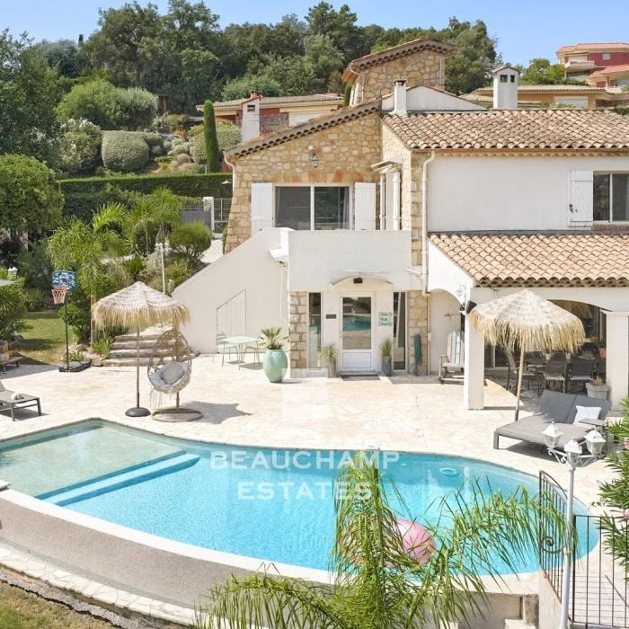 Charming 5-Bedroom Villa with Pool – Mandelieu-la-Napoule