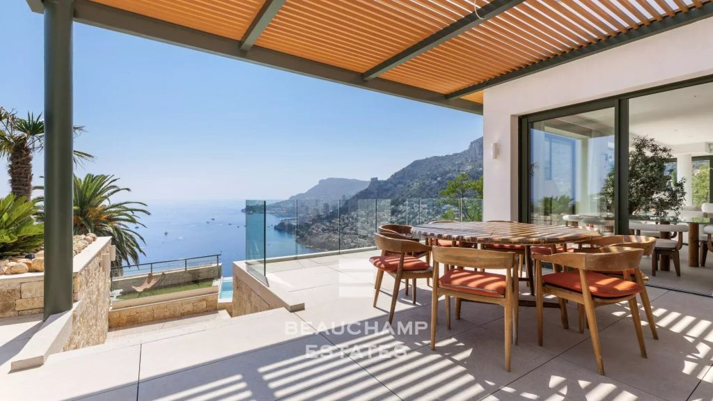 Contemporary 4-Bedroom Villa with Panoramic Sea Views – Roquebrune-Cap-Martin