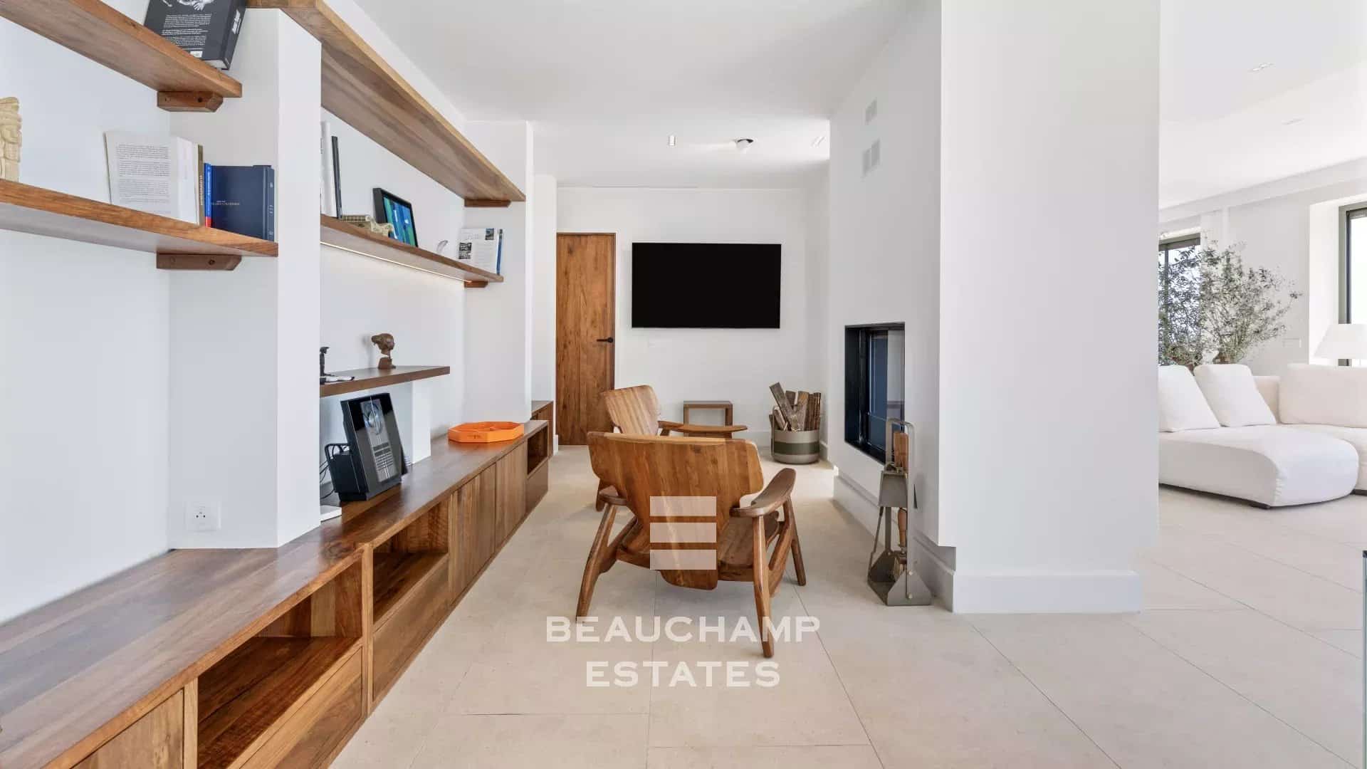Contemporary 4-Bedroom Villa with Panoramic Sea Views – Roquebrune-Cap-Martin Contemporary 4-Bedroom Villa with Panoramic Sea Views – Roquebrune-Cap-Martin