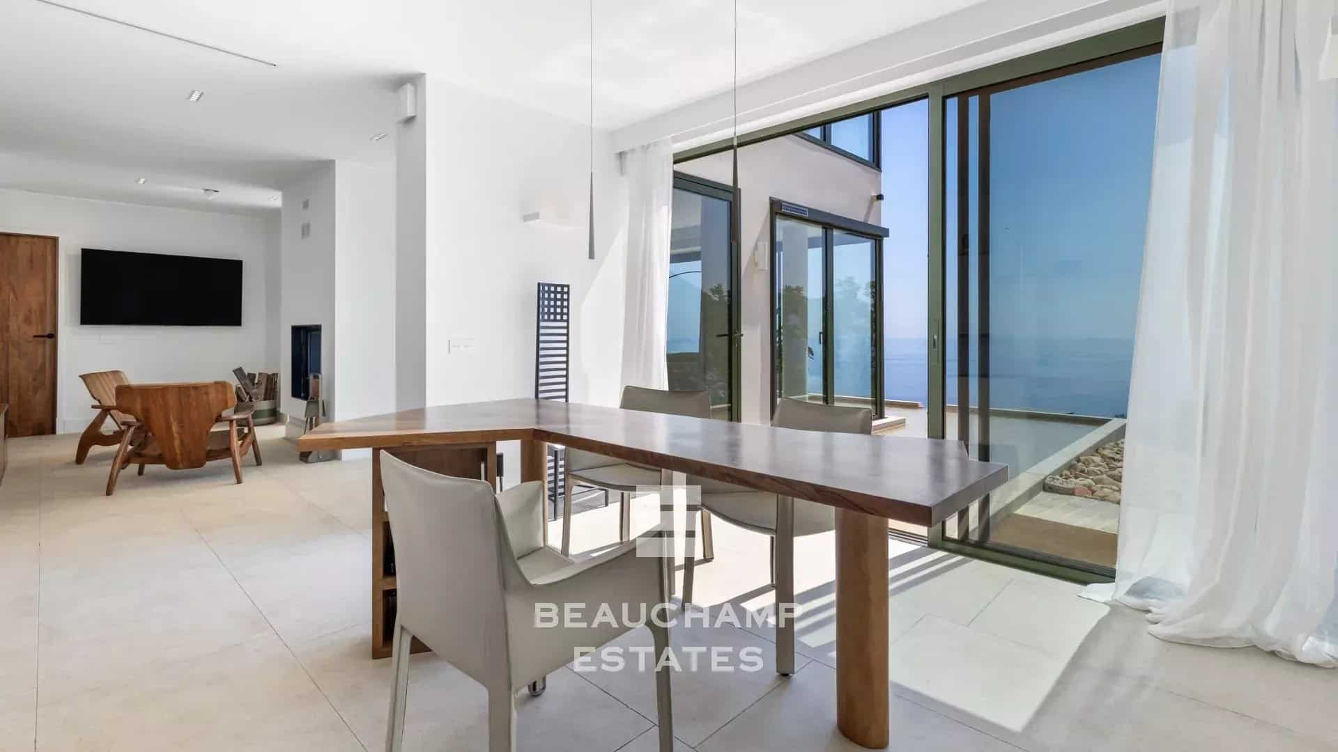 Contemporary 4-Bedroom Villa with Panoramic Sea Views – Roquebrune-Cap-Martin Contemporary 4-Bedroom Villa with Panoramic Sea Views – Roquebrune-Cap-Martin