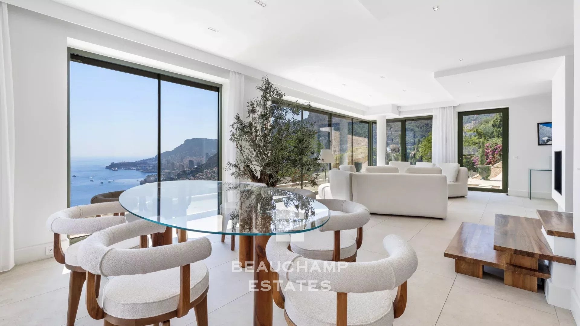 Contemporary 4-Bedroom Villa with Panoramic Sea Views – Roquebrune-Cap-Martin Contemporary 4-Bedroom Villa with Panoramic Sea Views – Roquebrune-Cap-Martin