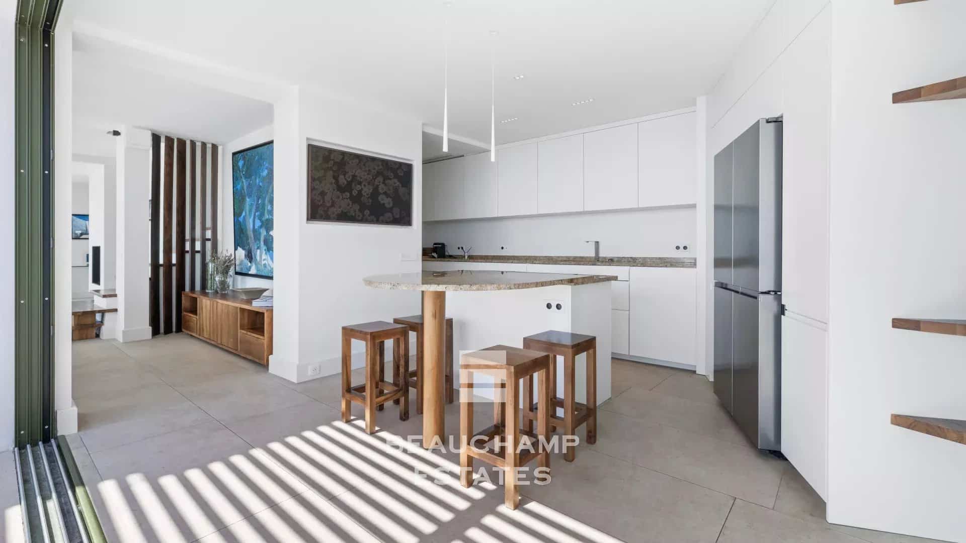 Contemporary 4-Bedroom Villa with Panoramic Sea Views – Roquebrune-Cap-Martin Contemporary 4-Bedroom Villa with Panoramic Sea Views – Roquebrune-Cap-Martin