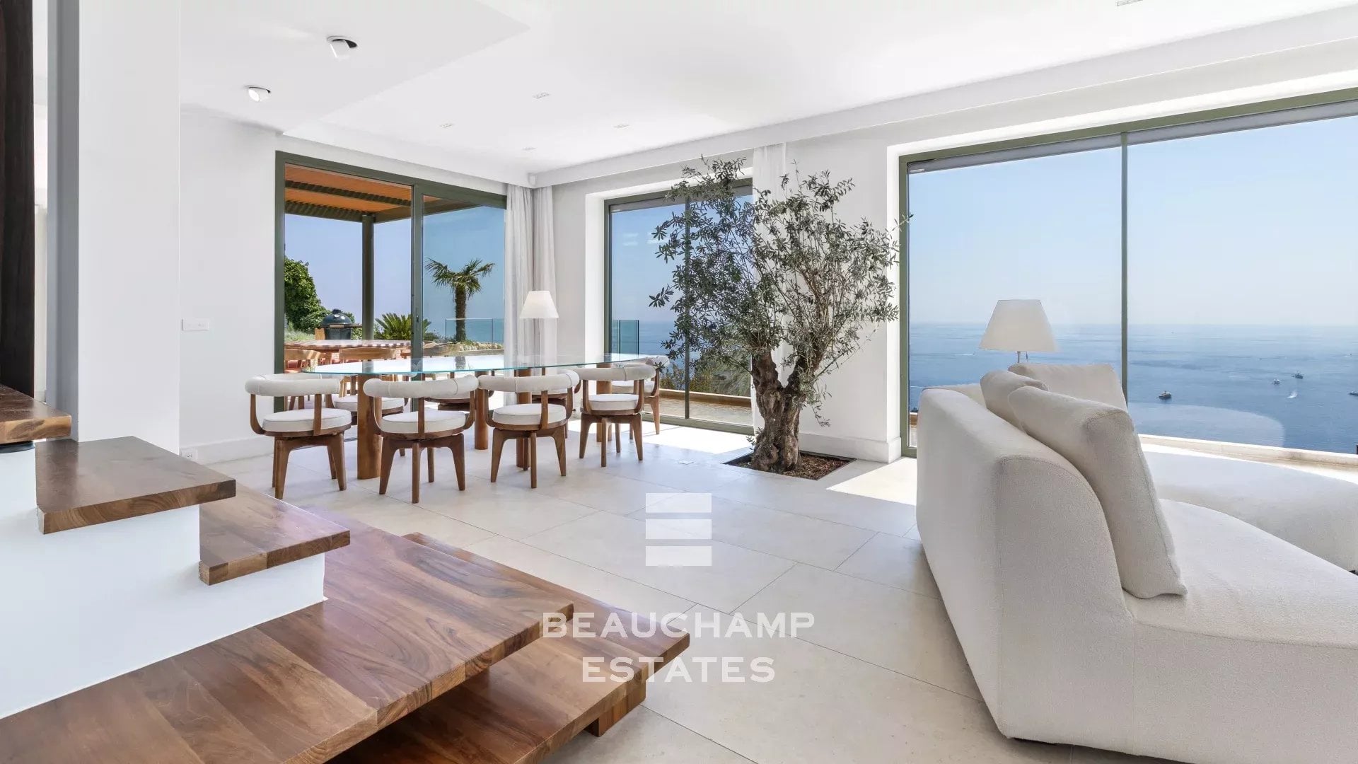 Contemporary 4-Bedroom Villa with Panoramic Sea Views – Roquebrune-Cap-Martin Contemporary 4-Bedroom Villa with Panoramic Sea Views – Roquebrune-Cap-Martin