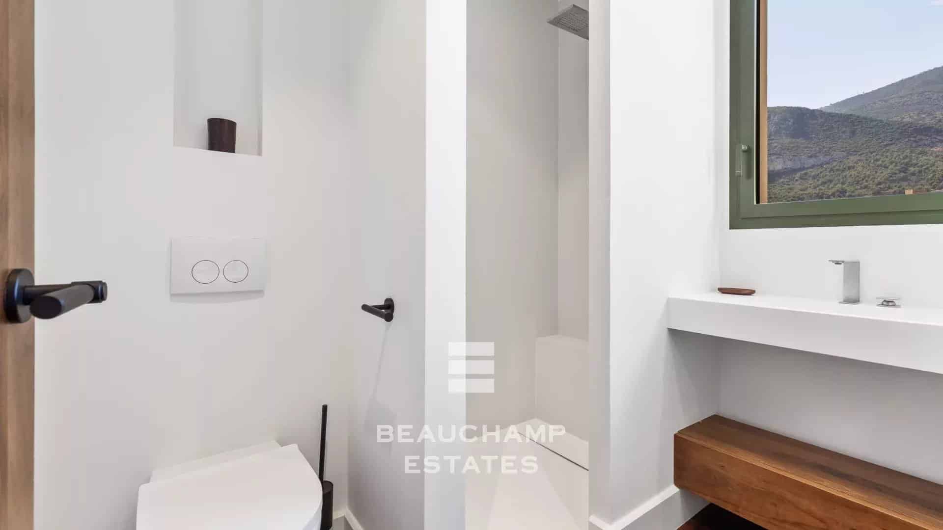 Contemporary 4-Bedroom Villa with Panoramic Sea Views – Roquebrune-Cap-Martin Contemporary 4-Bedroom Villa with Panoramic Sea Views – Roquebrune-Cap-Martin