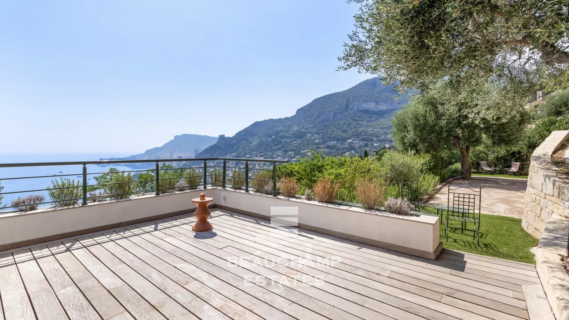 Contemporary 4-Bedroom Villa with Panoramic Sea Views – Roquebrune-Cap-Martin Contemporary 4-Bedroom Villa with Panoramic Sea Views – Roquebrune-Cap-Martin