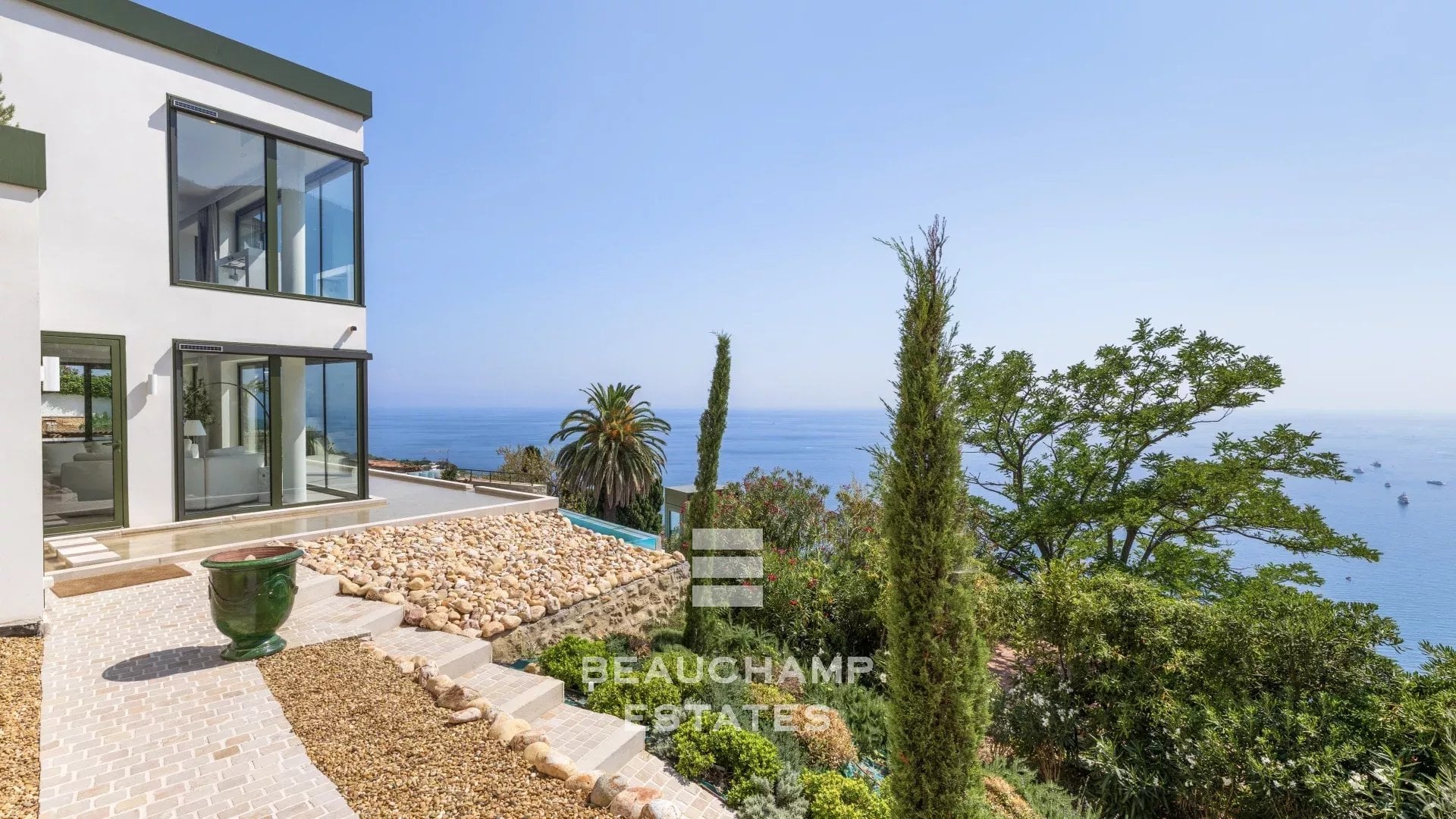 Contemporary 4-Bedroom Villa with Panoramic Sea Views – Roquebrune-Cap-Martin Contemporary 4-Bedroom Villa with Panoramic Sea Views – Roquebrune-Cap-Martin