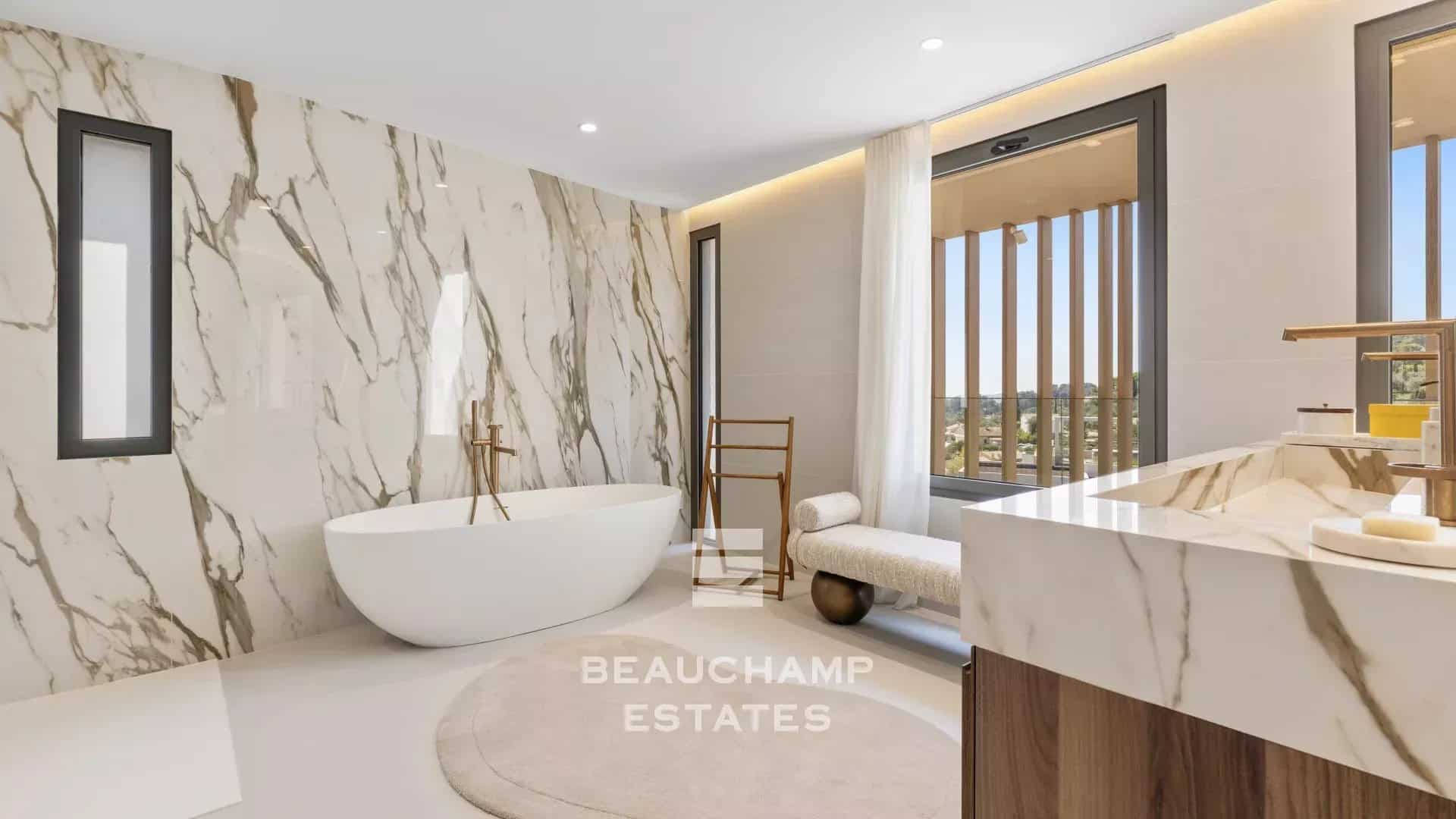 Contemporary 5-bedroom villa in the heart of a gated estate in Mougins Contemporary 5-bedroom villa in the heart of a gated estate in Mougins
