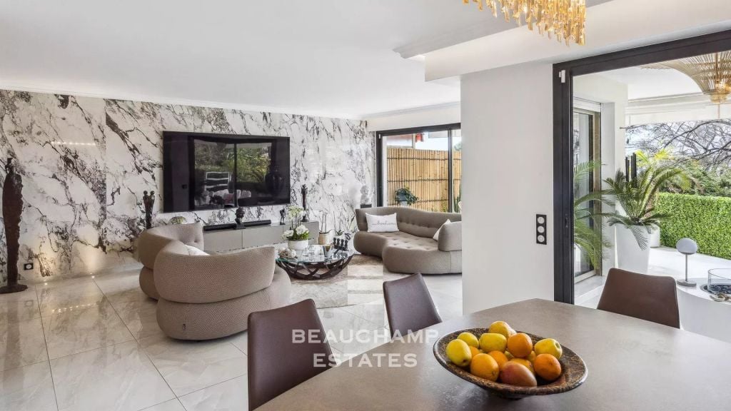 Contemporary Apartment with Hill View