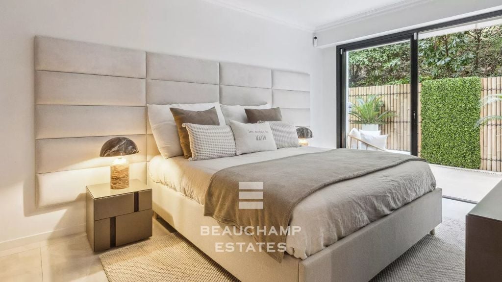 Contemporary Apartment with Hill View