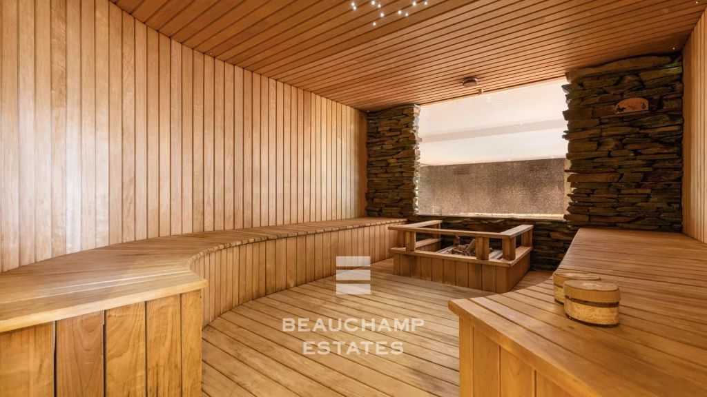 Exceptional 11-Bedroom Estate with Swimming Pool – Callian