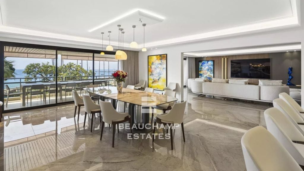 Exceptional Apartment 5 bedrooms with terrace and panoramic sea views – Cannes Banane