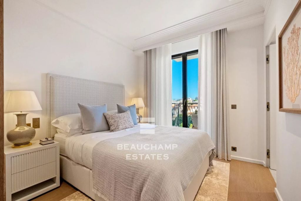 Exceptional Apartment with Sea View – Le Provençale, Cap d’Antibes