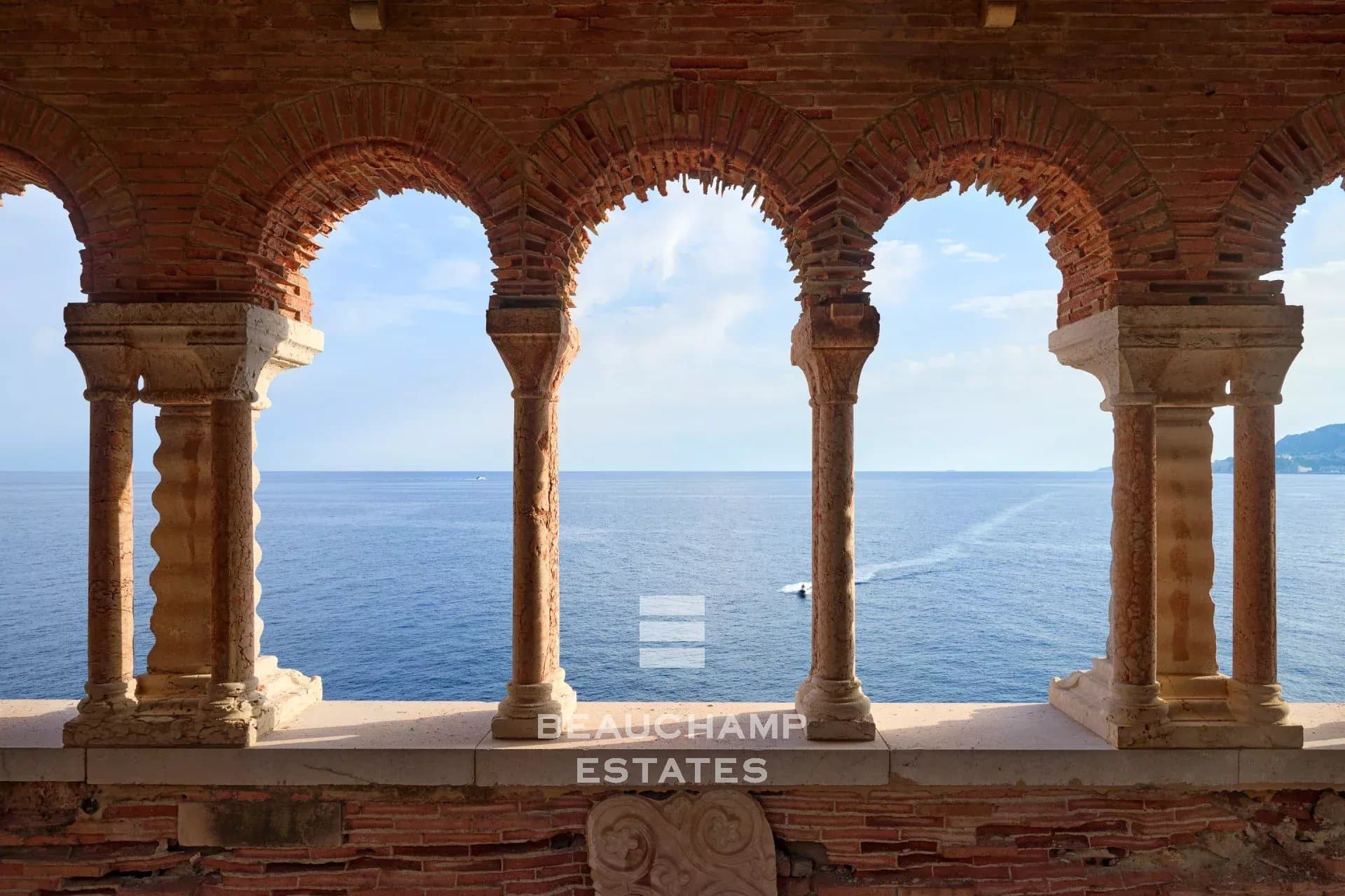Exceptional historic property: Villa Cypris – Roquebrune-Cap-Martin Exceptional historic property: Villa Cypris – Roquebrune-Cap-Martin