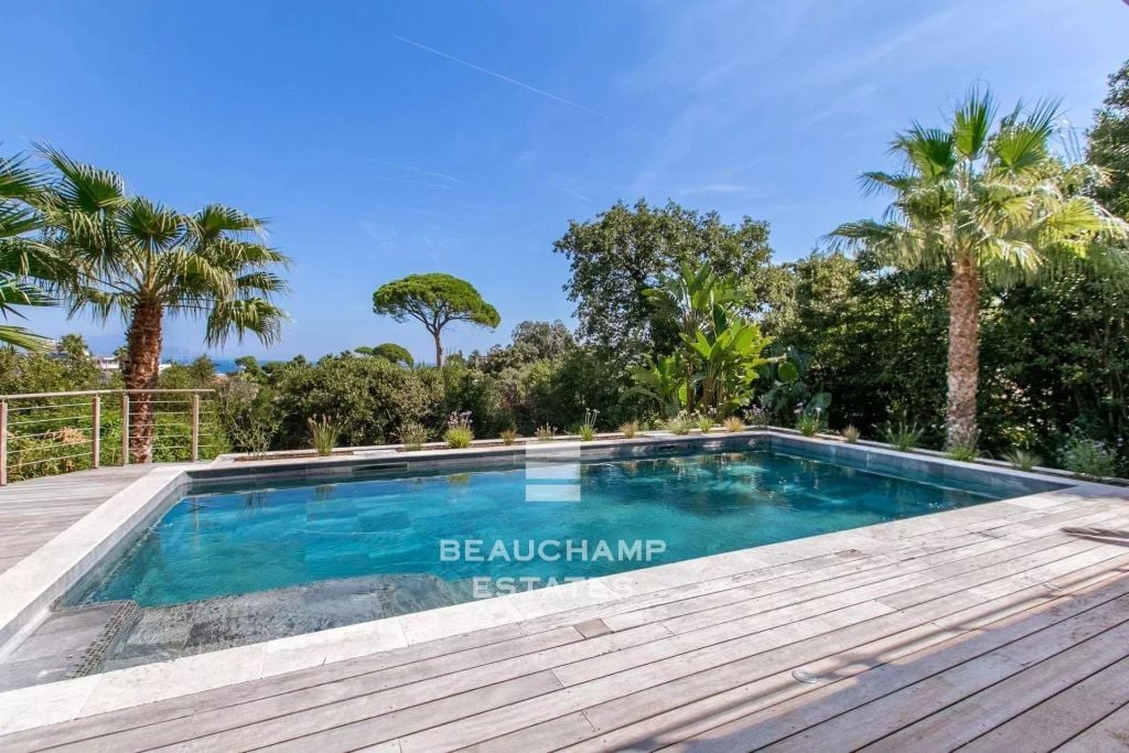 Modern villa – 6 bedrooms – panoramic sea view – cap d’antibes