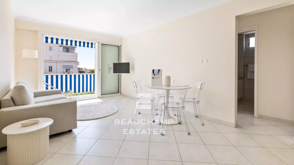 Sea View Apartment – Cannes Stanislas