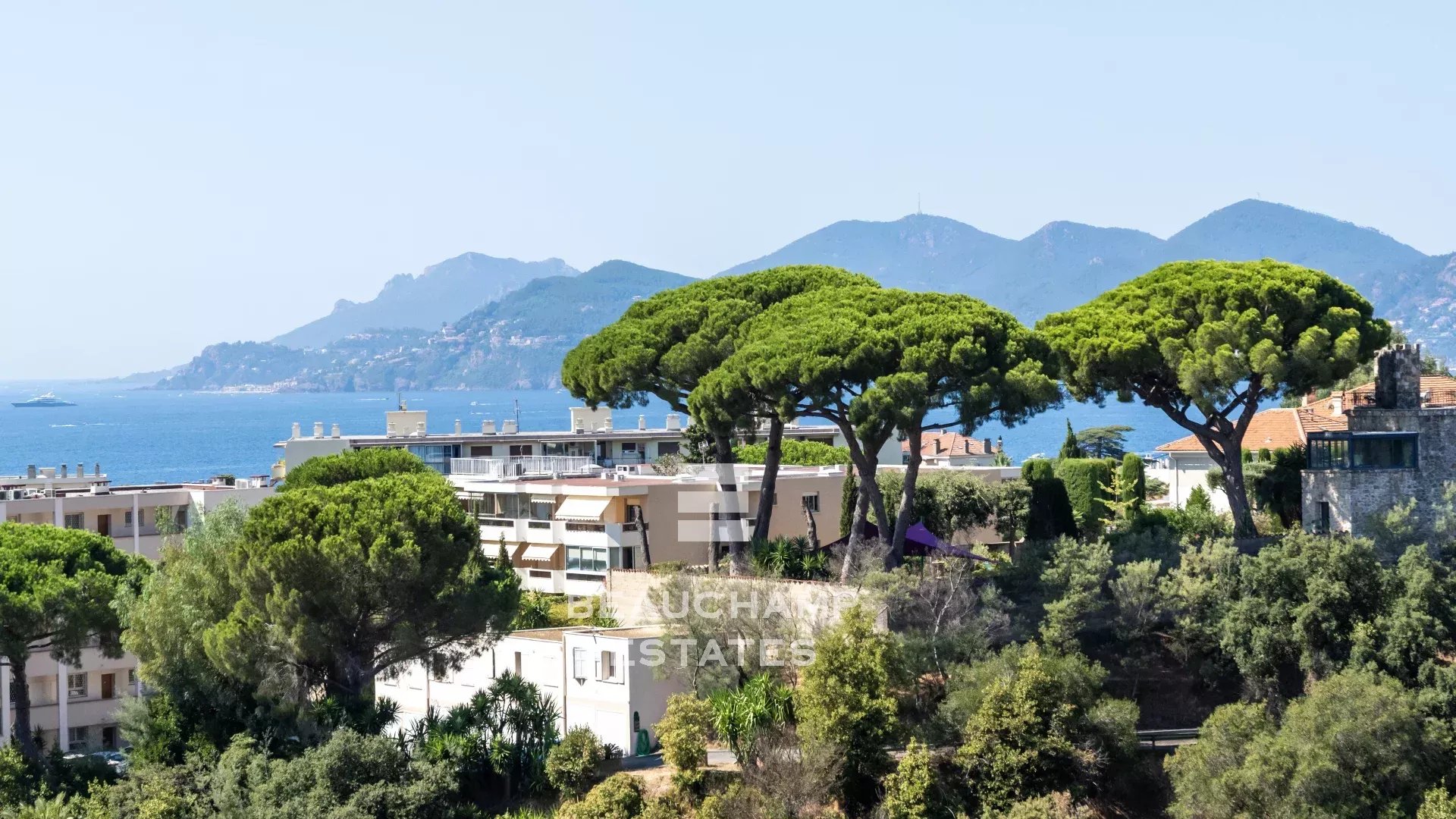 Sea View Apartment – Cannes Stanislas Sea View Apartment – Cannes Stanislas