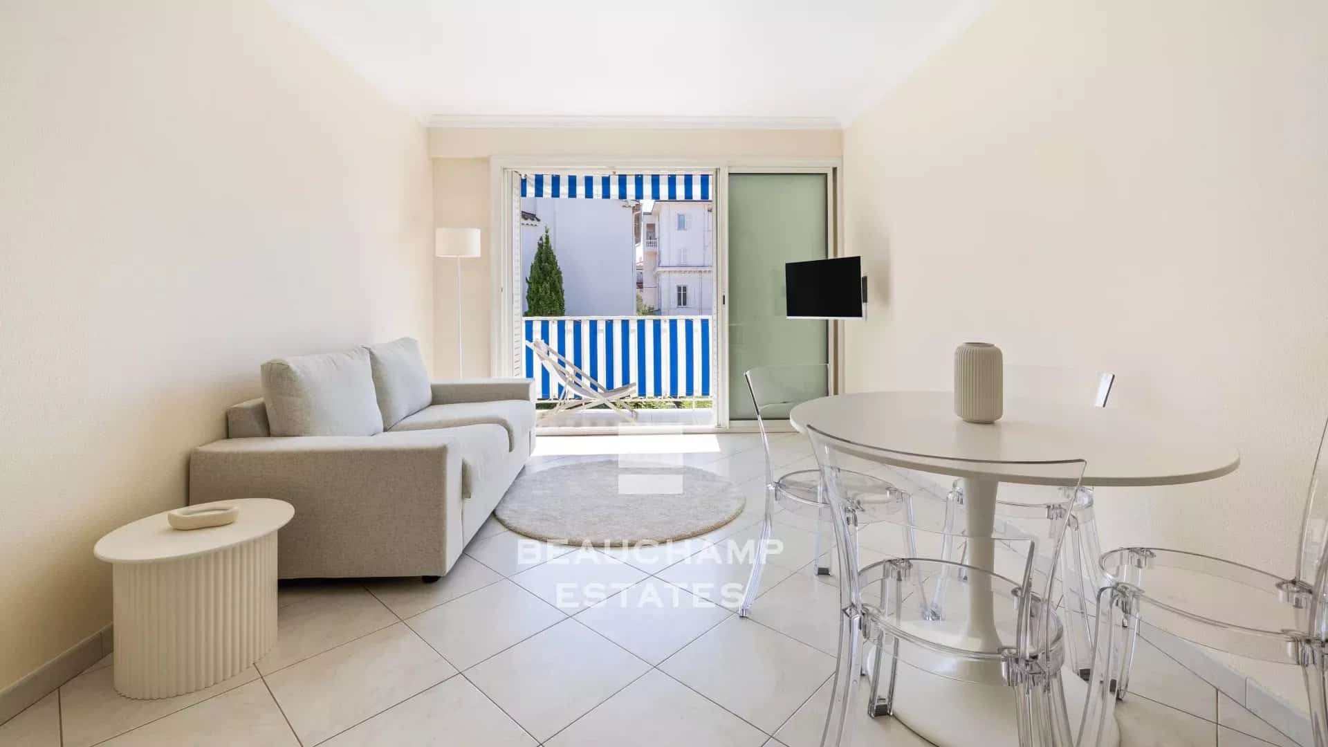 Sea View Apartment – Cannes Stanislas Sea View Apartment – Cannes Stanislas