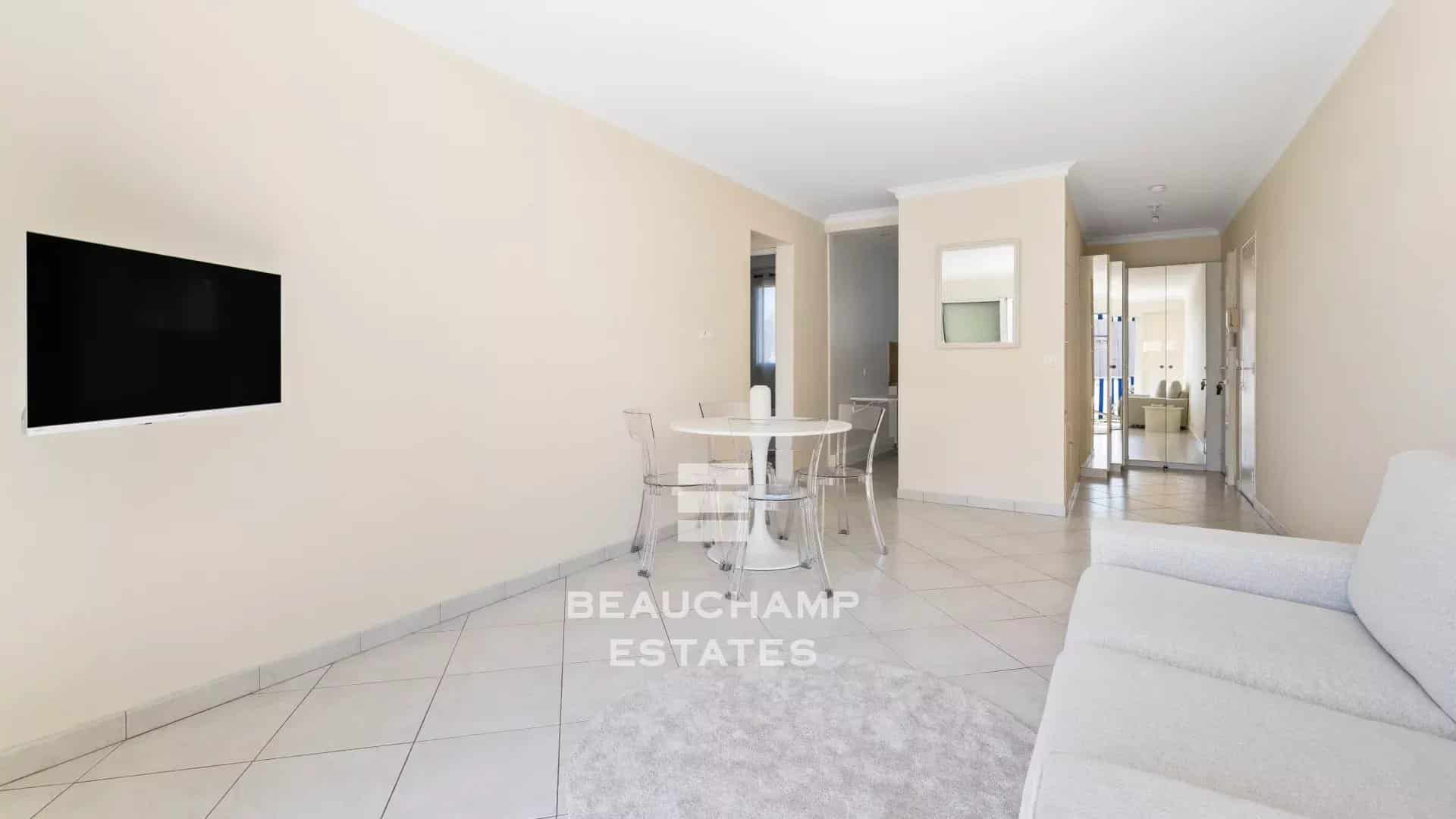 Sea View Apartment – Cannes Stanislas Sea View Apartment – Cannes Stanislas