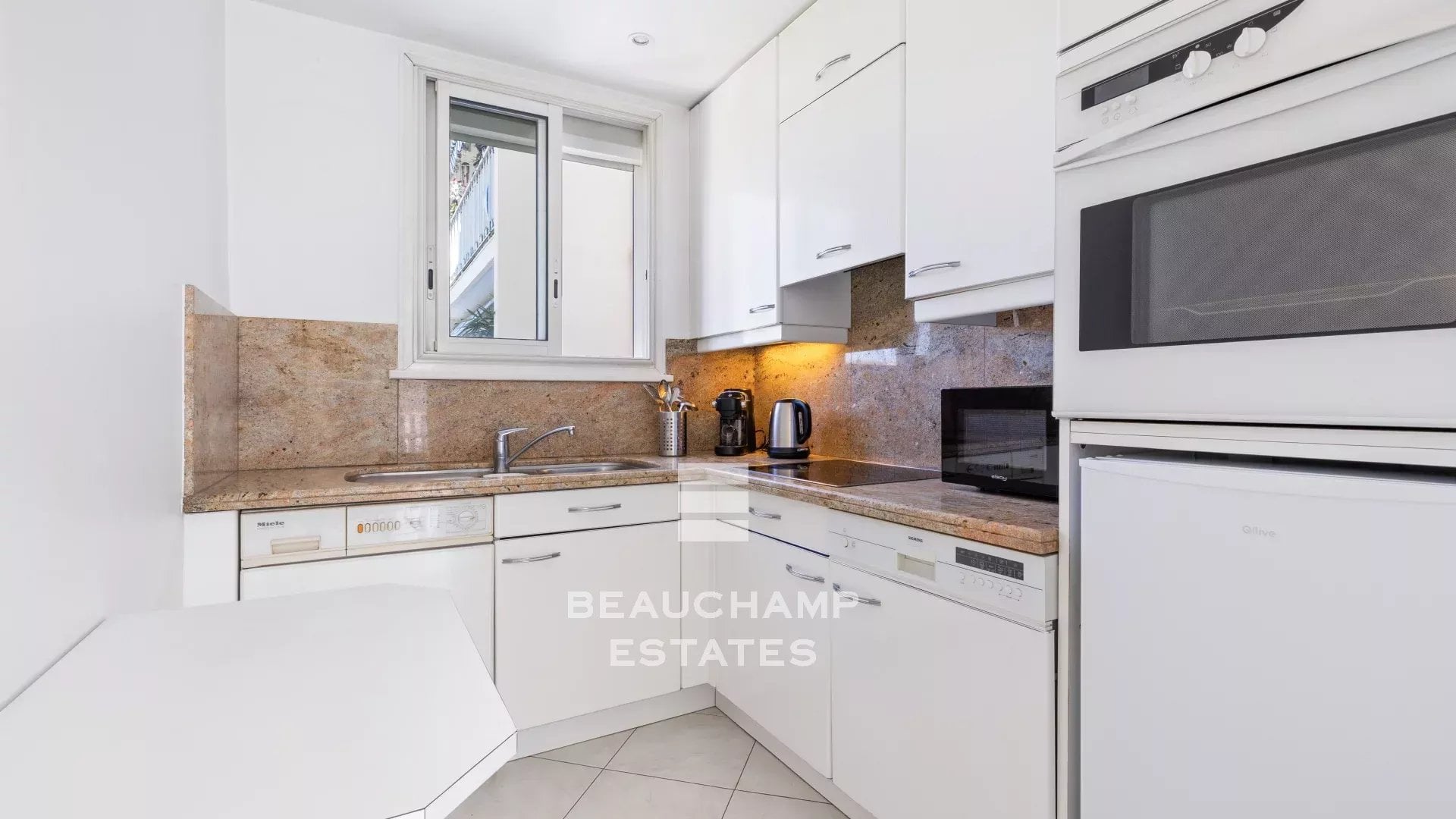 Sea View Apartment – Cannes Stanislas Sea View Apartment – Cannes Stanislas