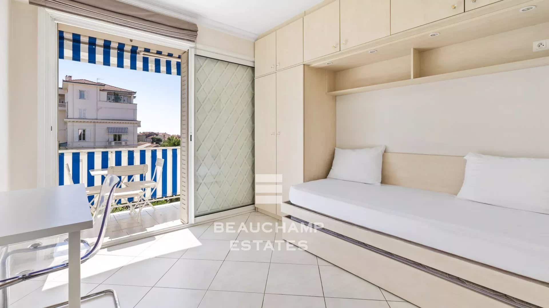 Sea View Apartment – Cannes Stanislas Sea View Apartment – Cannes Stanislas