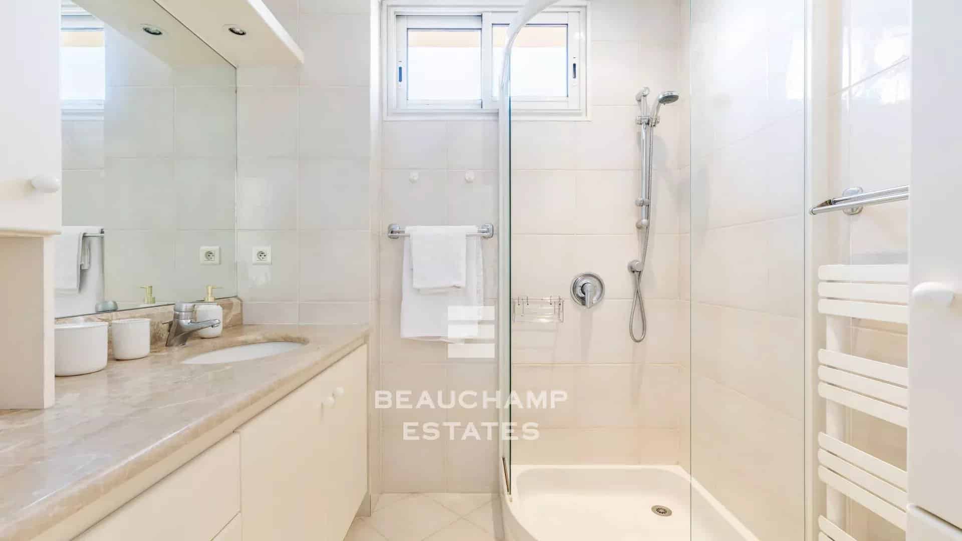 Sea View Apartment – Cannes Stanislas Sea View Apartment – Cannes Stanislas