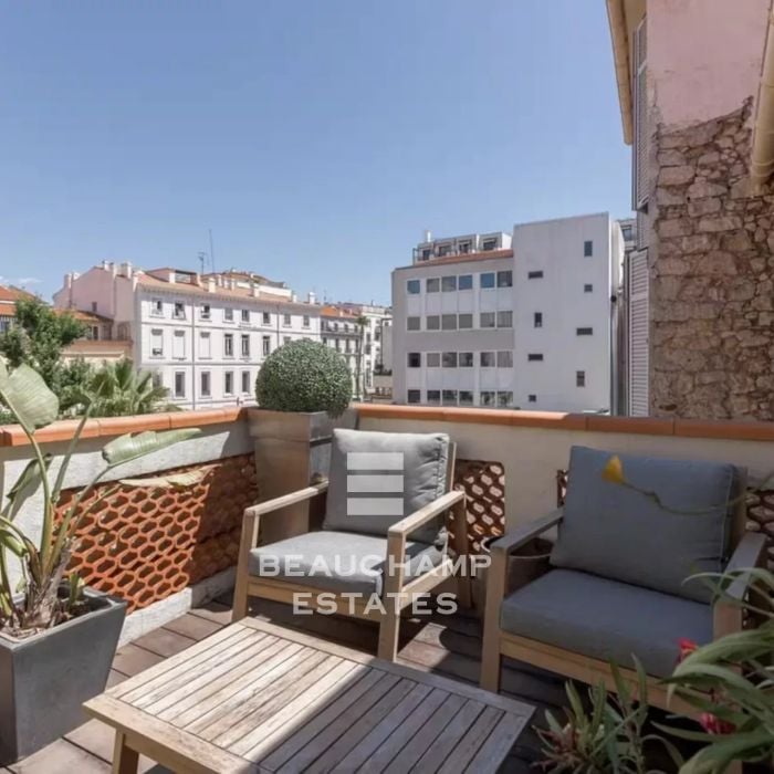 2-bedroom apartment with terrace – Cannes, Palais des Festivals