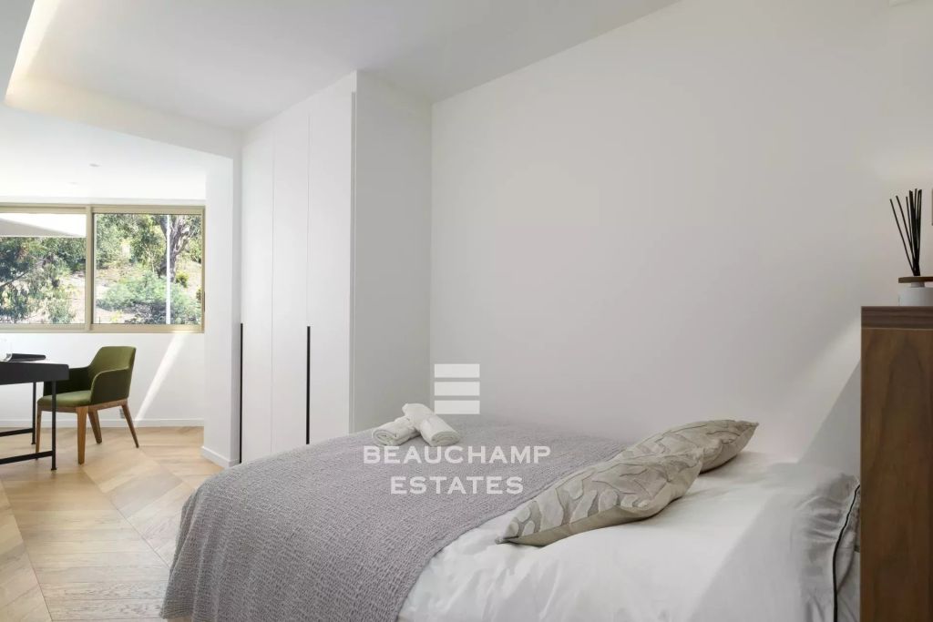 3-Bedroom Apartment with Panoramic Sea View – Cannes Californie